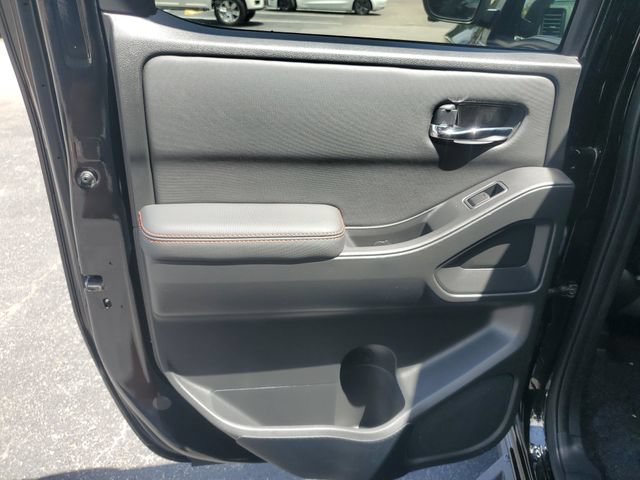 Certified 2024 Nissan Frontier PRO-4X w/ Pro Premium Package AWD/4WD image 7