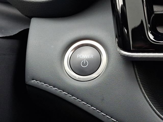 Used 2025 Toyota Highlander Platinum image 27