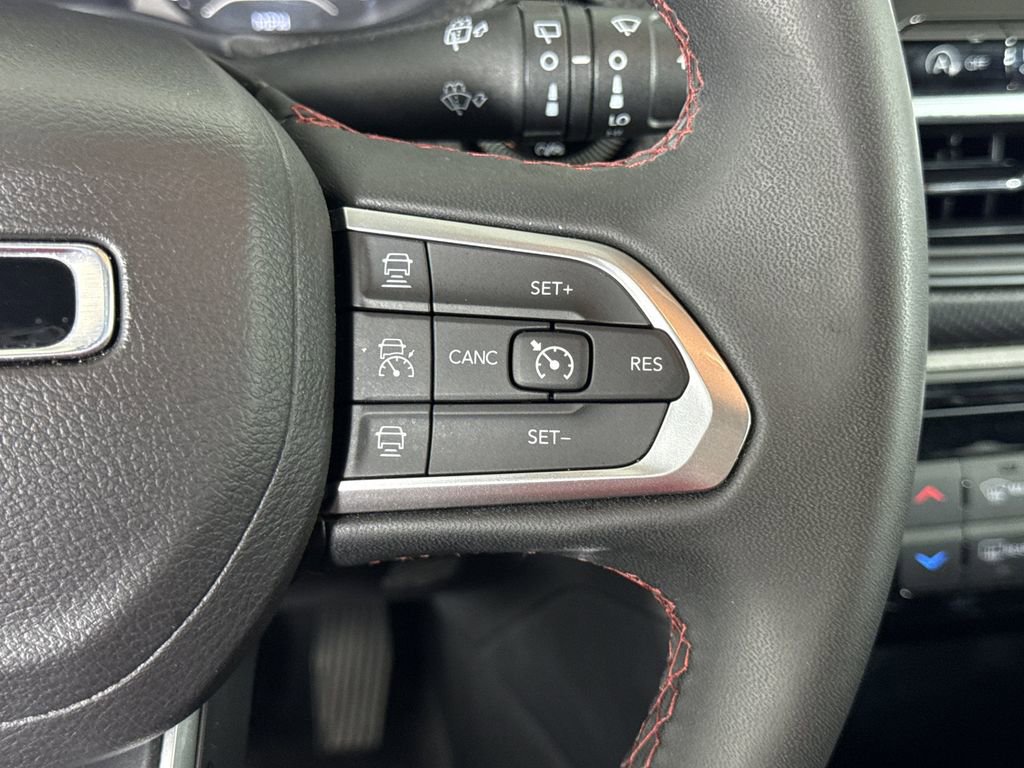 Used 2024 Jeep Compass Trailhawk image 24