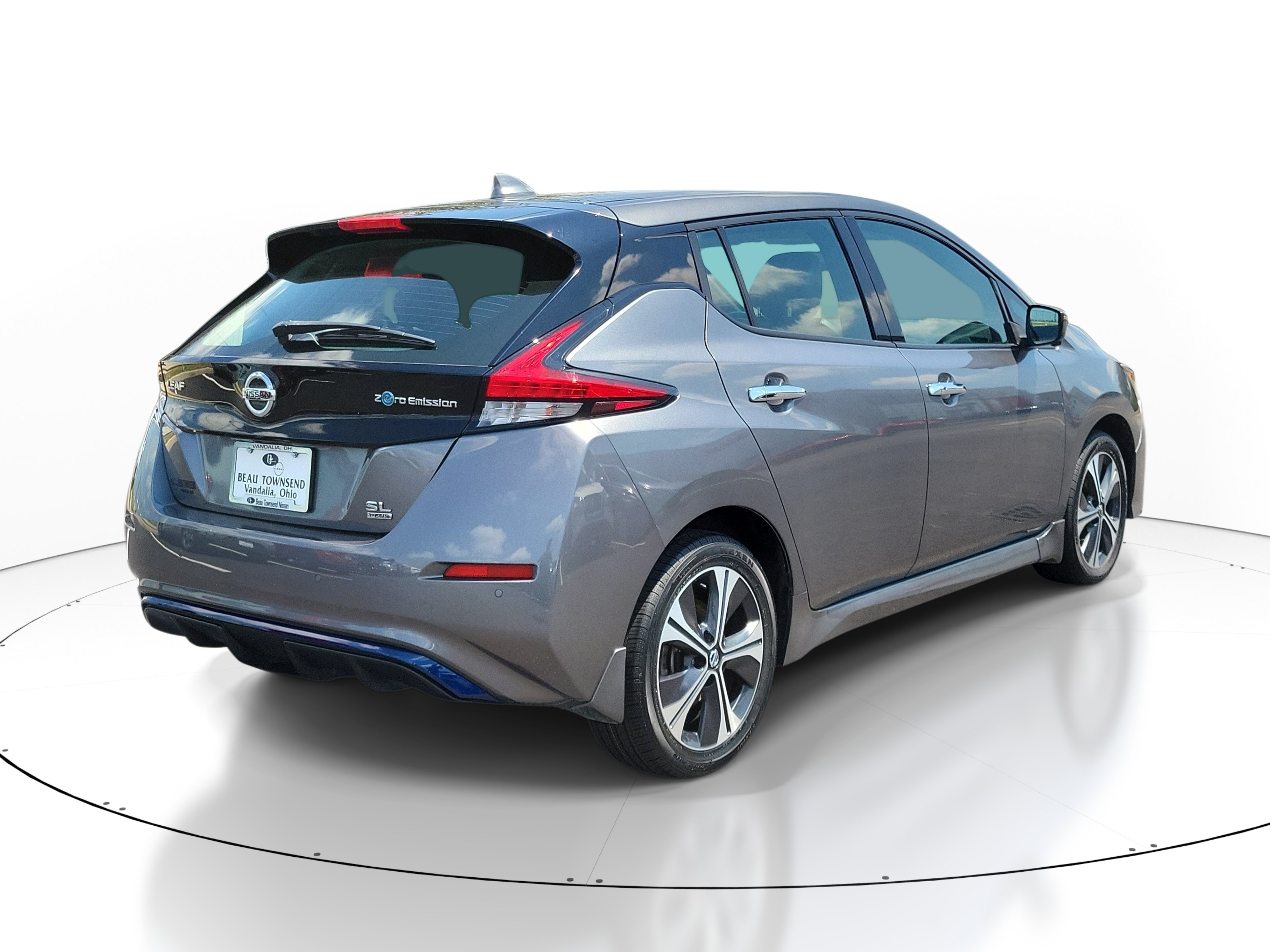 Certified 2022 Nissan Leaf SL Plus FWD image 4