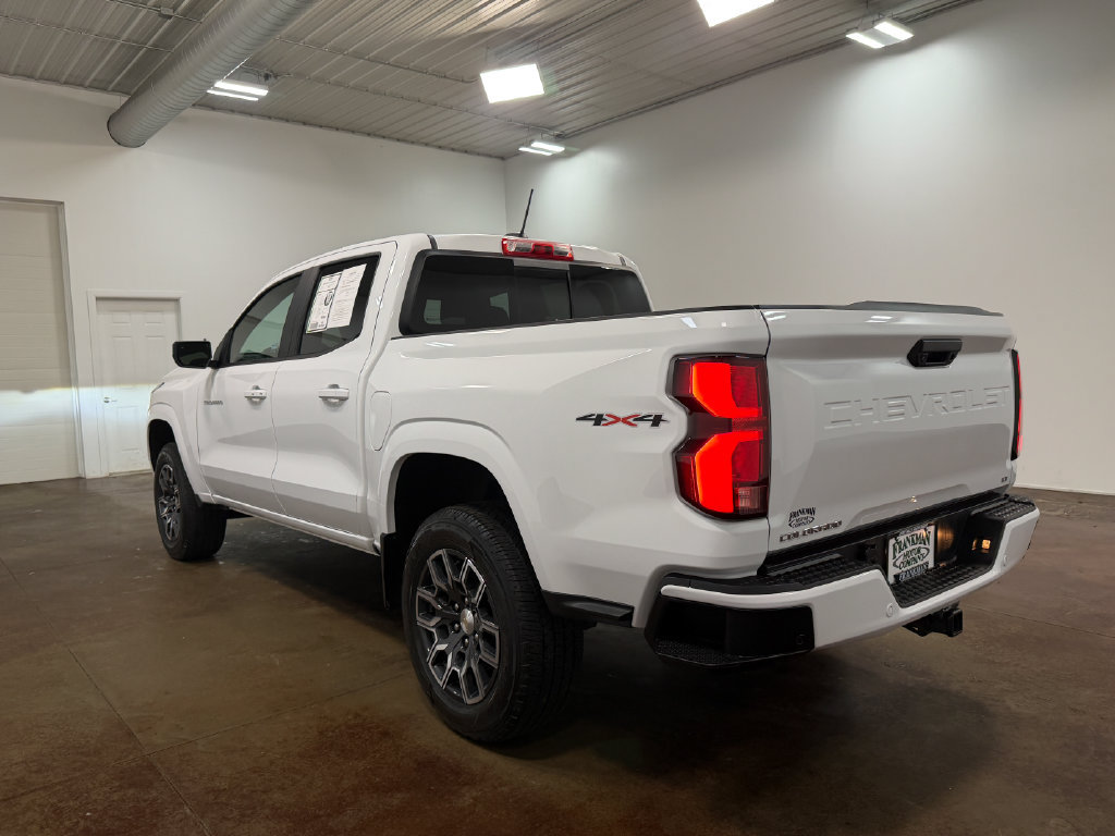 Used 2023 Chevrolet Colorado LT w/ LT Convenience Package III AWD/4WD image 36