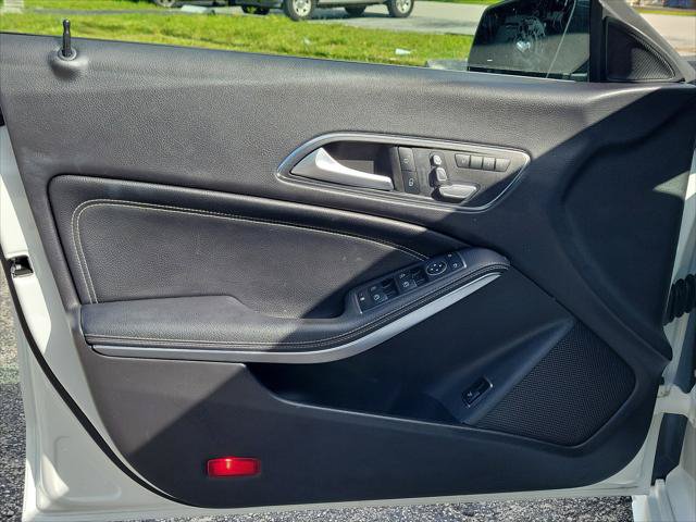 Used 2019 Mercedes-Benz CLA 250 image 15