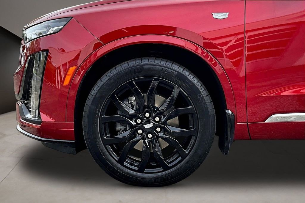 Used 2022 Cadillac XT6 Premium Luxury AWD/4WD image 35