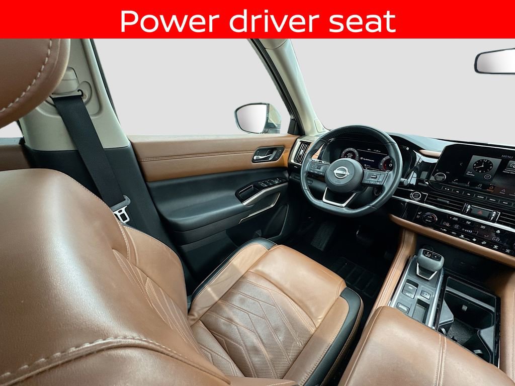 Used 2023 Nissan Pathfinder Platinum w/ Cargo Package FWD image 16