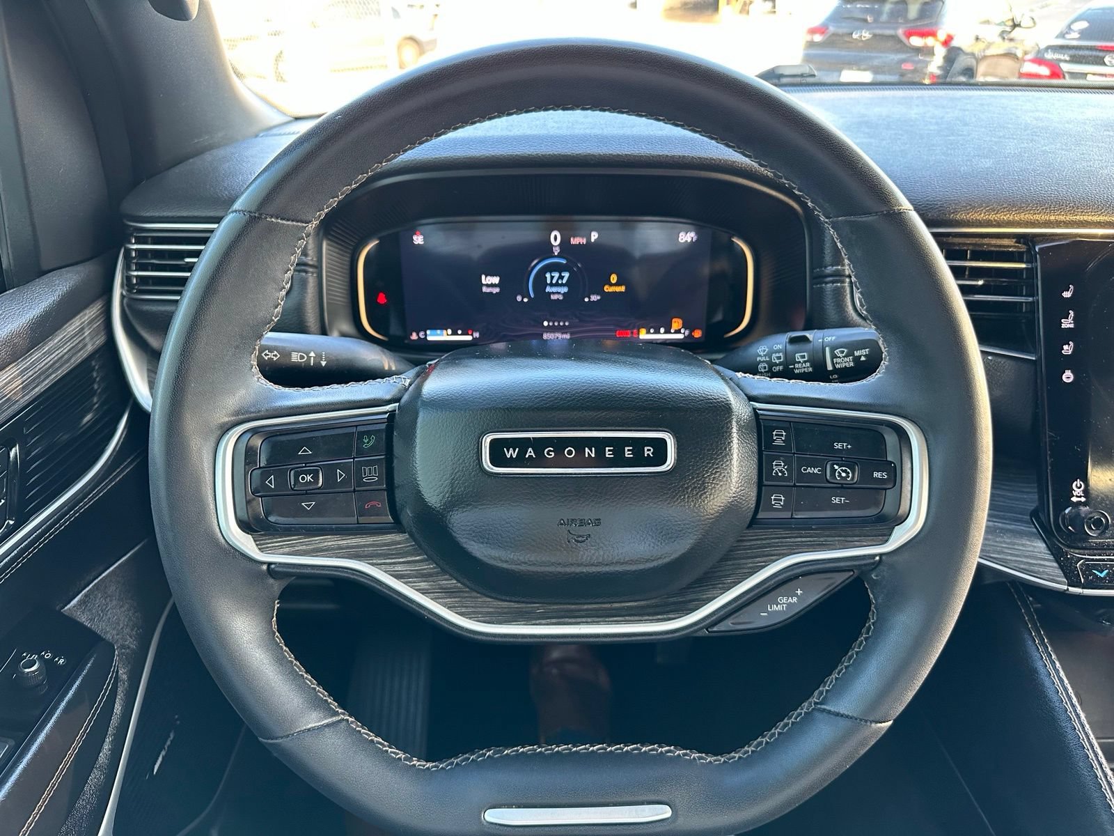 Used 2022 Jeep Wagoneer Series II w/ Premium Group I RWD image 9