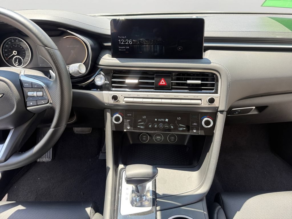Used 2025 Genesis G70 2.5T AWD/4WD image 14