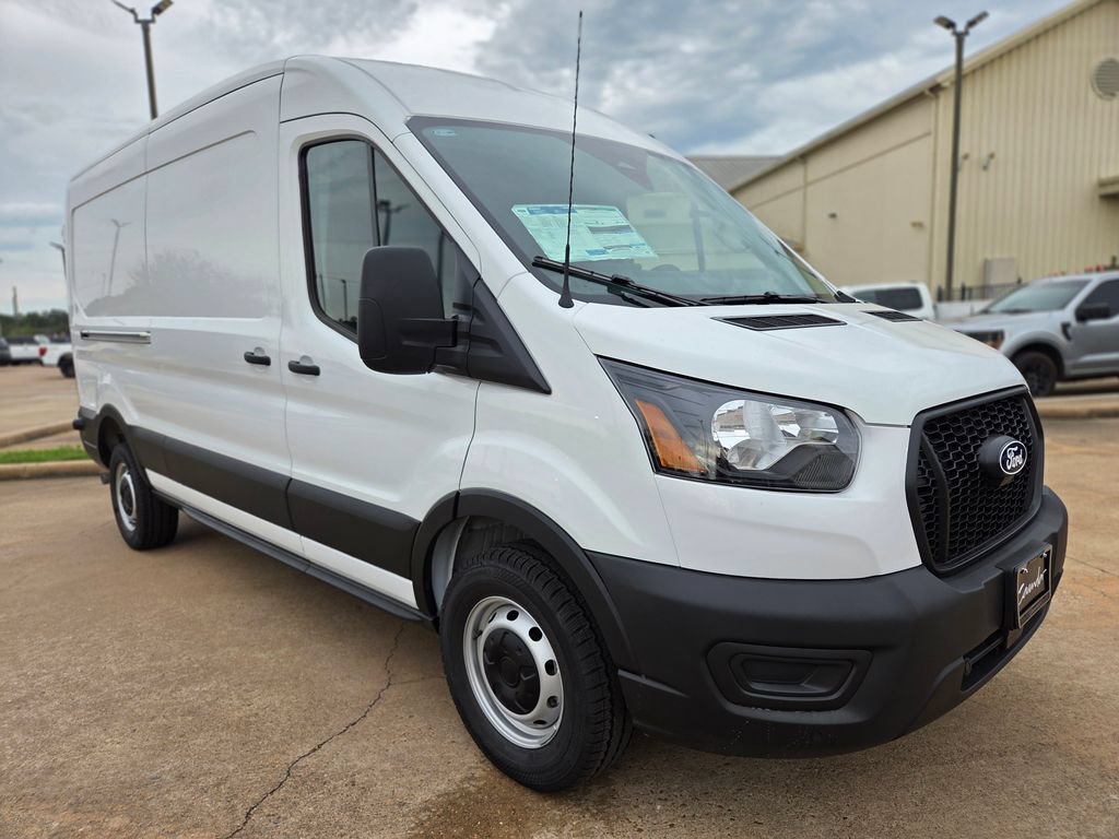 New 2026 Ford Transit 250 148 Medium Roof w/ Load Area Protection Package RWD image 3