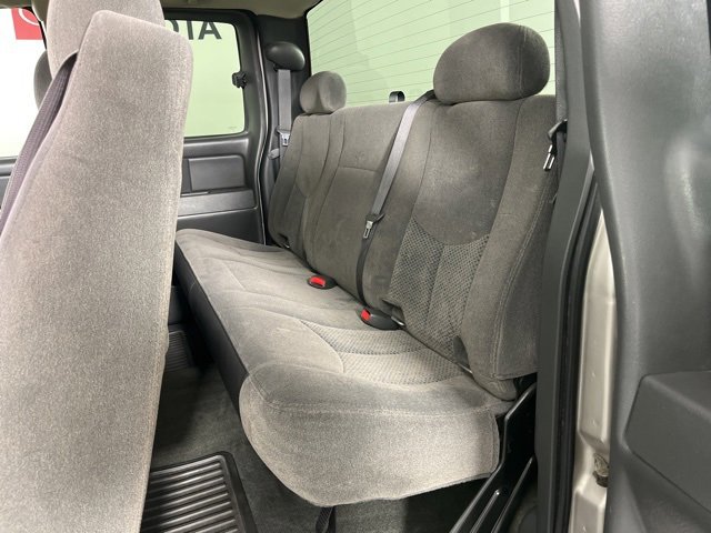 Used 2006 Chevrolet Silverado 1500 LT w/ Light Duty Power Package image 14