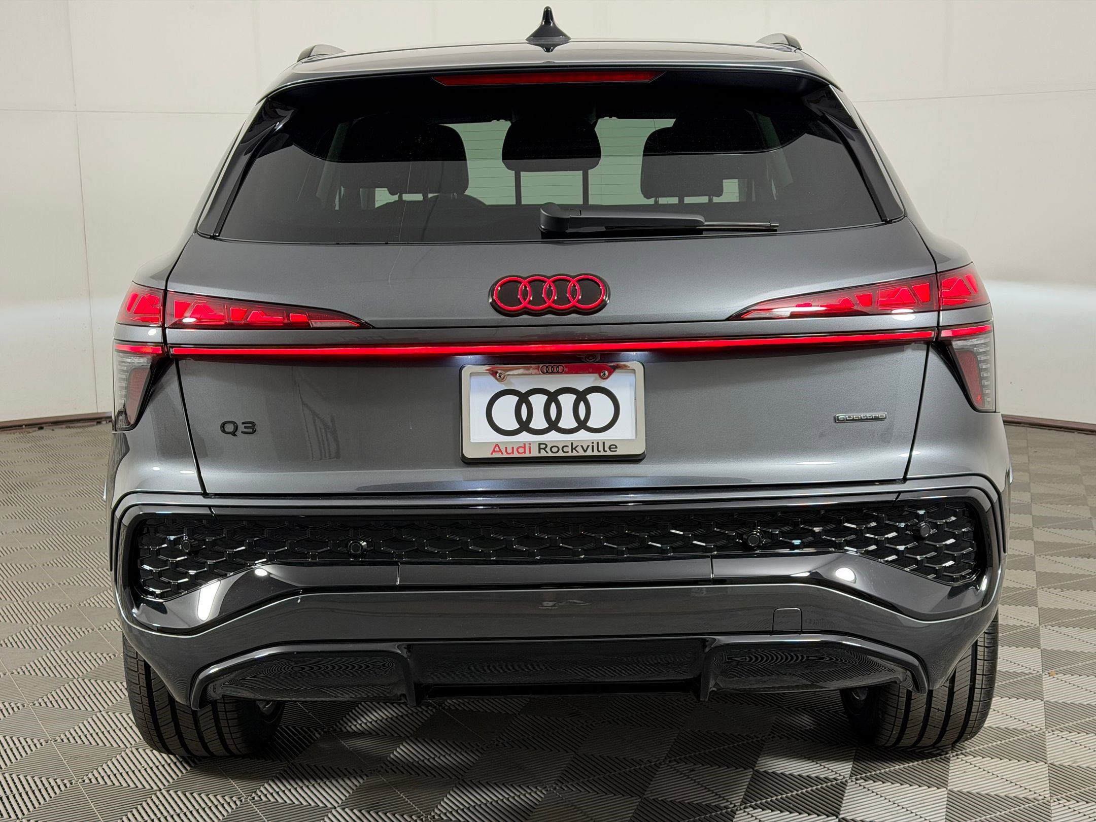 New 2026 Audi Q3 quattro 2.0T image 10