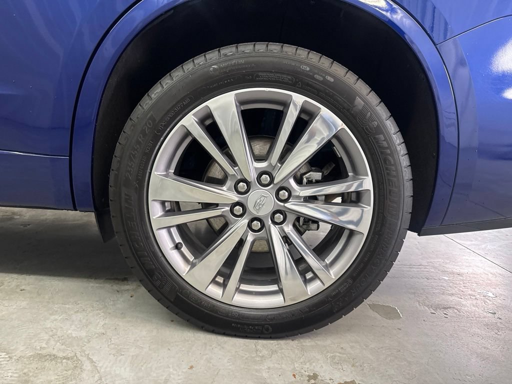 Certified 2025 Cadillac XT6 Premium Luxury FWD image 27