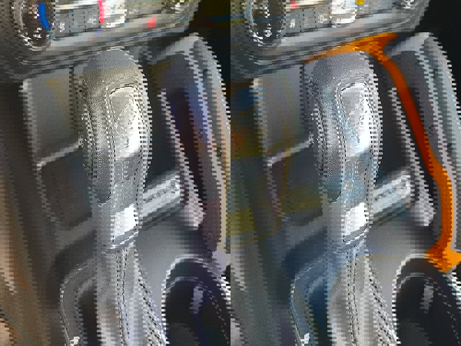 Used 2022 Ford Bronco Badlands image 15