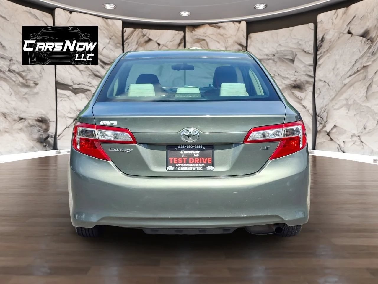 Used 2012 Toyota Camry LE FWD image 5