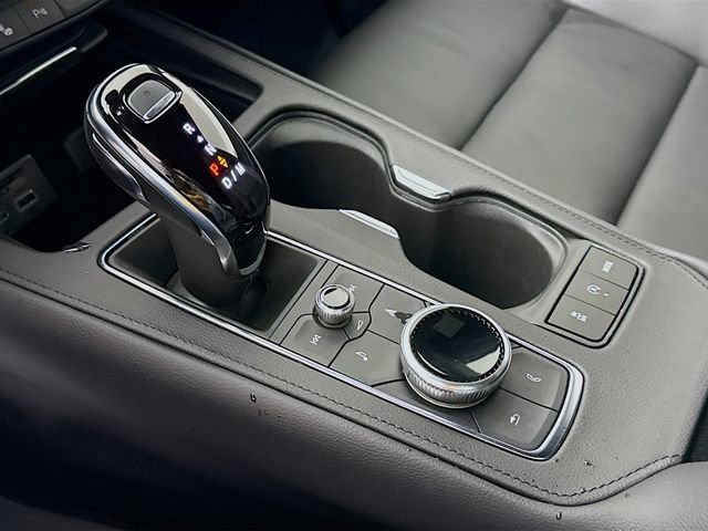 Used 2023 Cadillac XT4 Premium Luxury w/ Cold Weather Package image 18