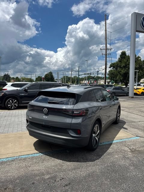 Used 2023 Volkswagen ID.4 S RWD image 8