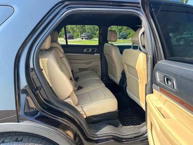 Used 2016 Ford Explorer Limited FWD image 21