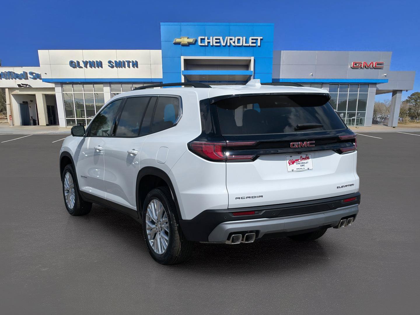 New 2026 GMC Acadia Elevation w/ Elevation Premium Package FWD image 12
