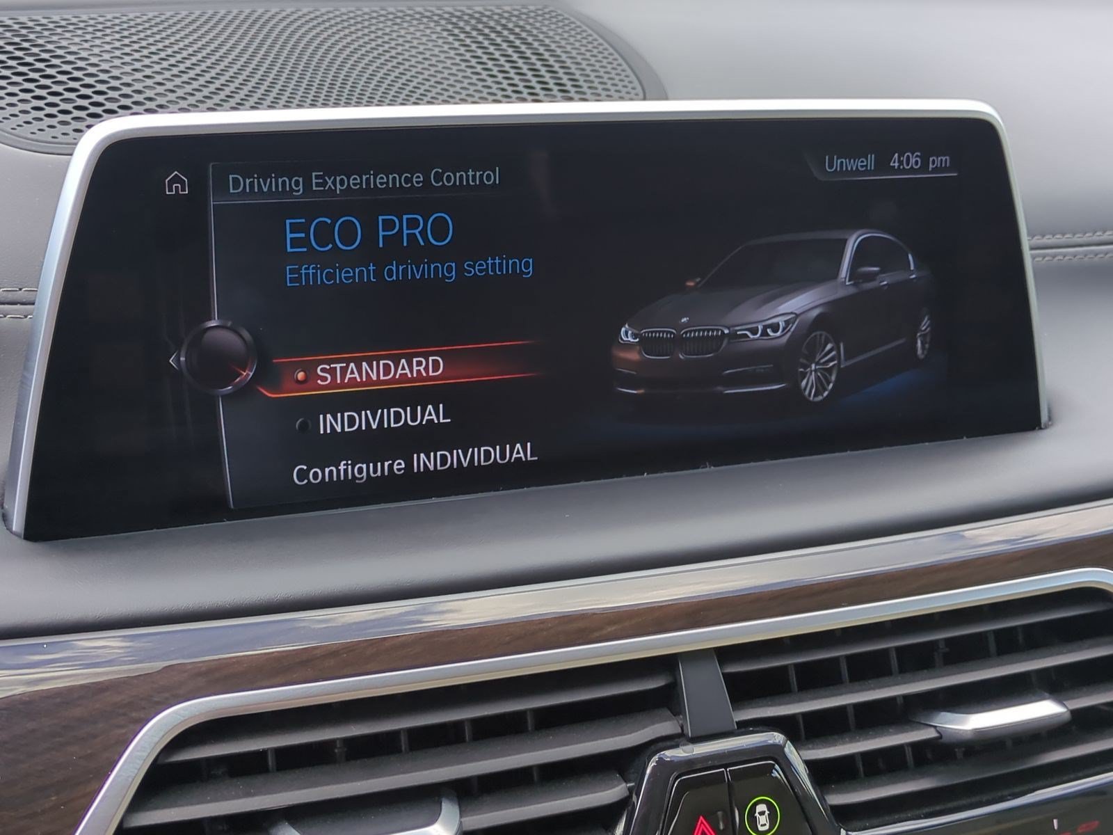 Used 2016 BMW 750i RWD image 40