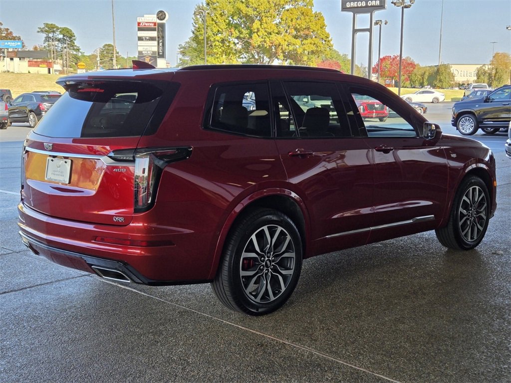 Used 2024 Cadillac XT6 Sport w/ Technology Package image 6