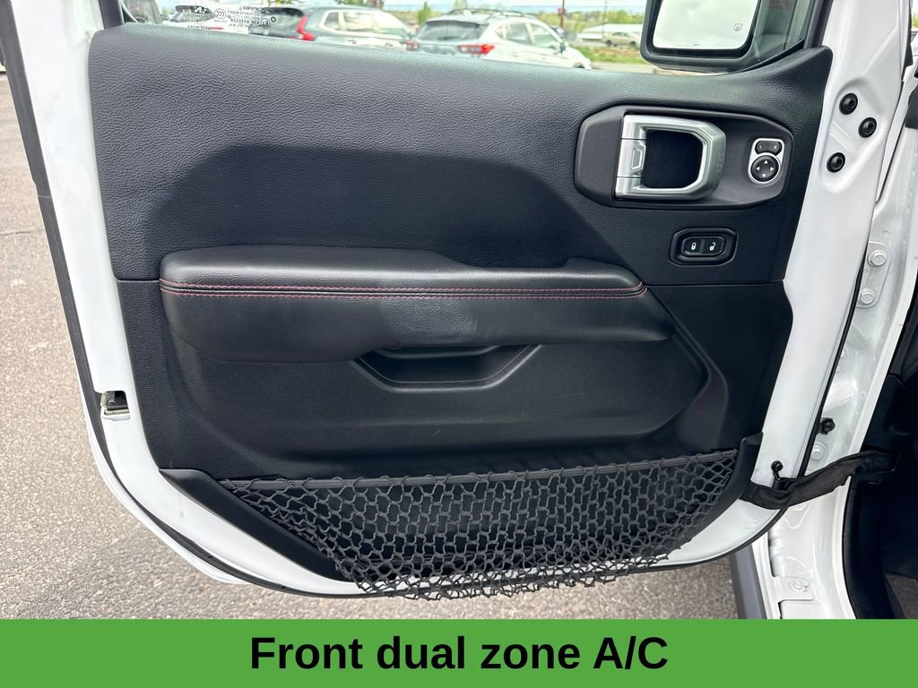 Used 2018 Jeep Wrangler Unlimited Rubicon image 12