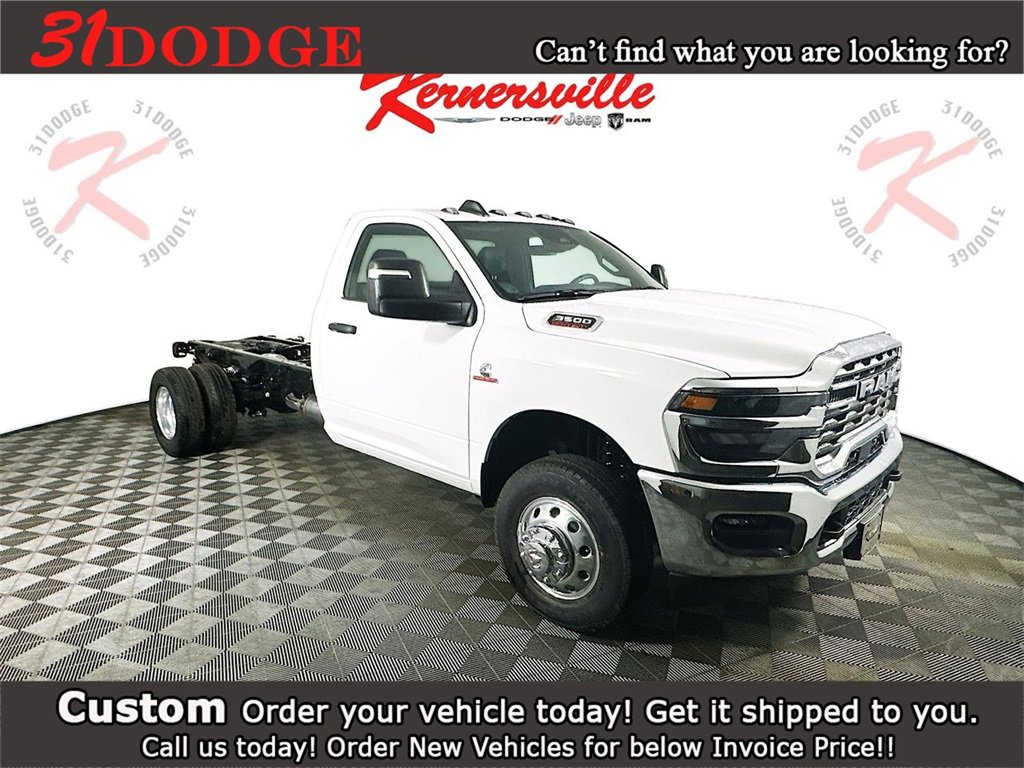 New 2026 RAM 3500 Tradesman w/ Chrome Appearance Group