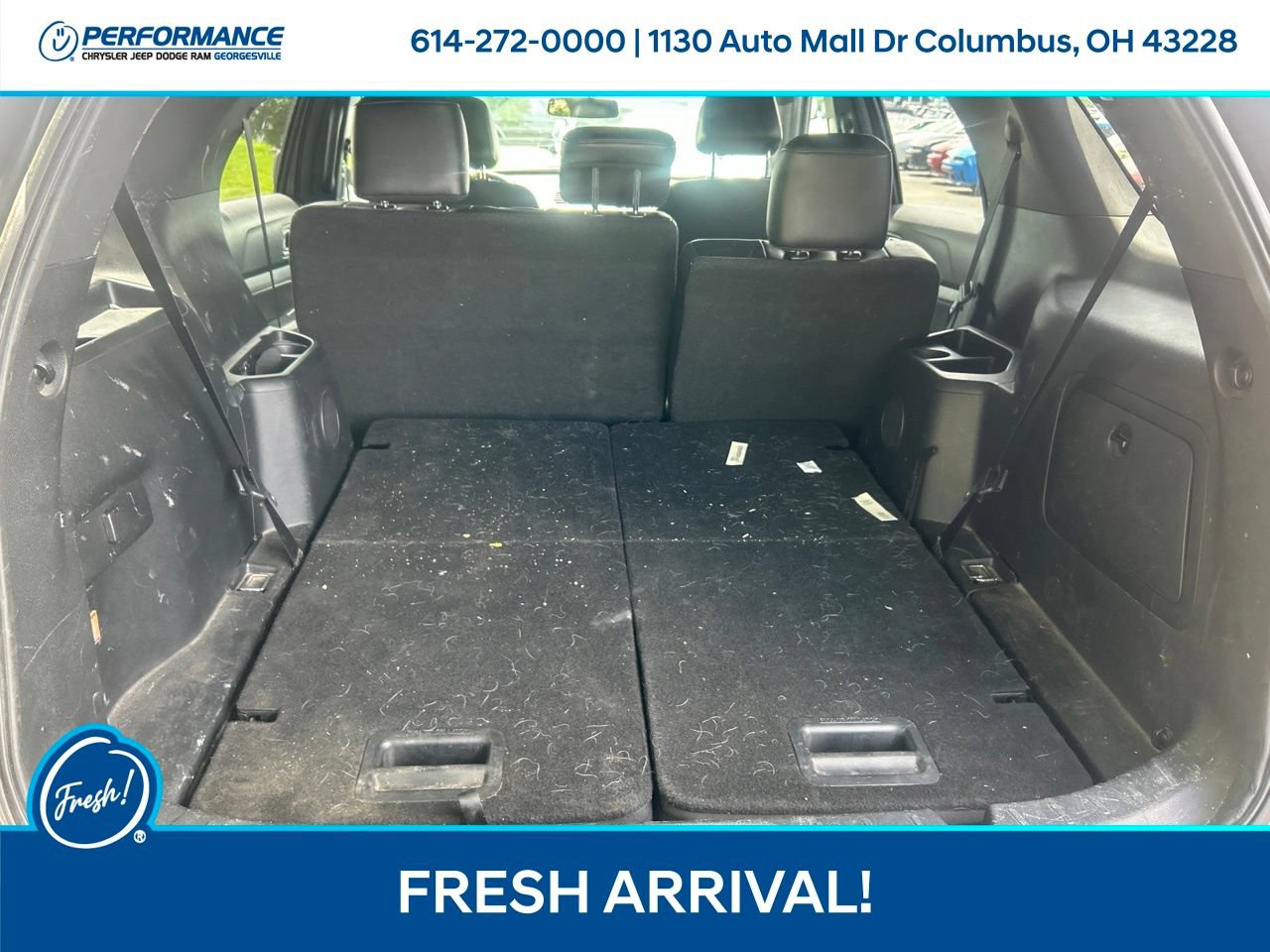 Used 2017 Ford Explorer XLT w/ Equipment Group 202A AWD/4WD image 14