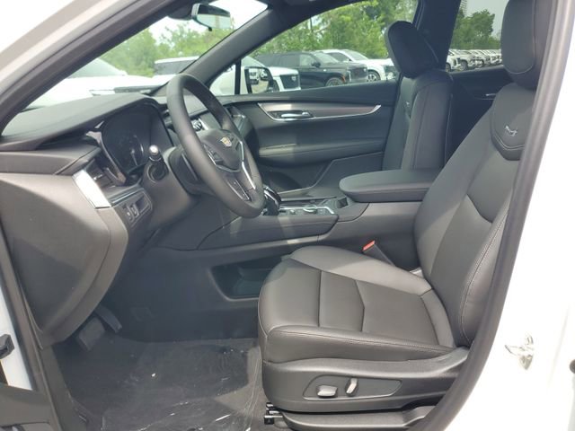 New 2026 Cadillac XT5 Luxury FWD image 8