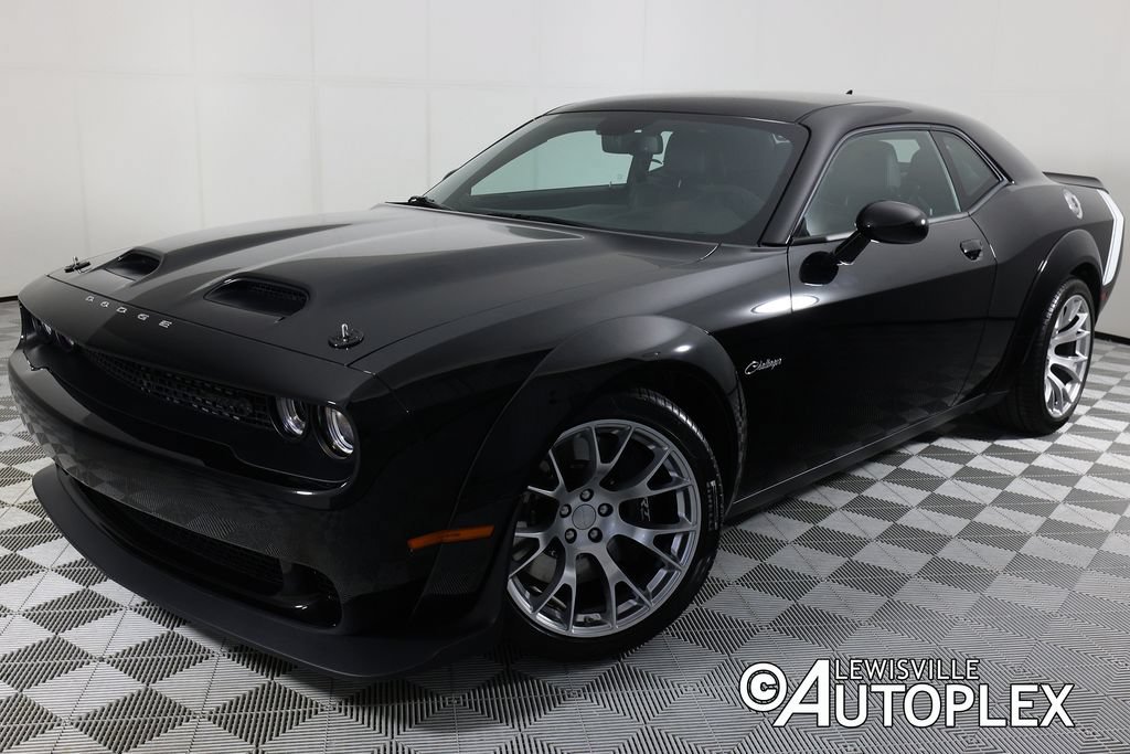 Used 2023 Dodge Challenger SRT Hellcat Redeye RWD image 1