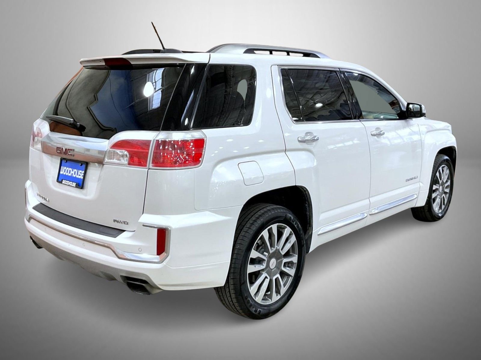 Used 2017 GMC Terrain Denali image 5