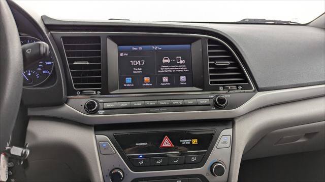 Used 2017 Hyundai Elantra SE FWD image 27