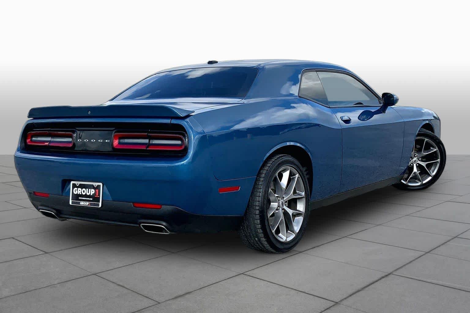 Used 2021 Dodge Challenger GT RWD image 12