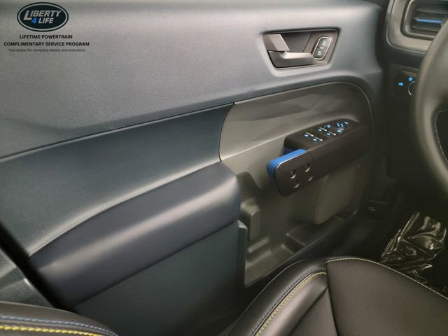 Used 2025 Ford Maverick Lobo image 31