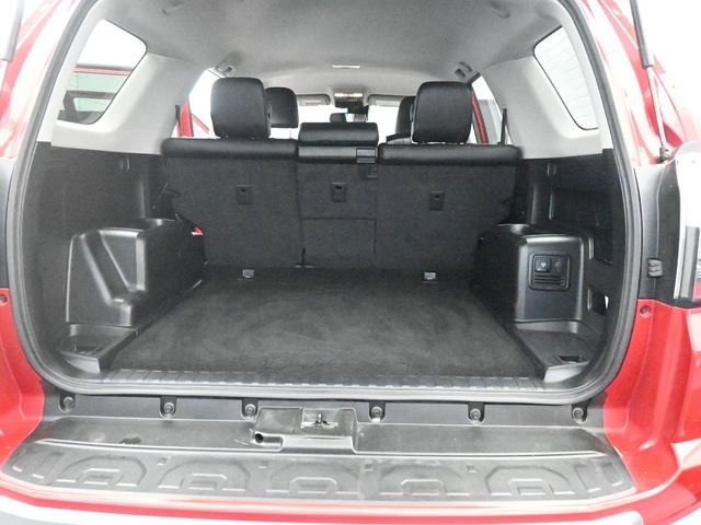 Used 2024 Toyota 4Runner TRD Off-Road Premium image 8