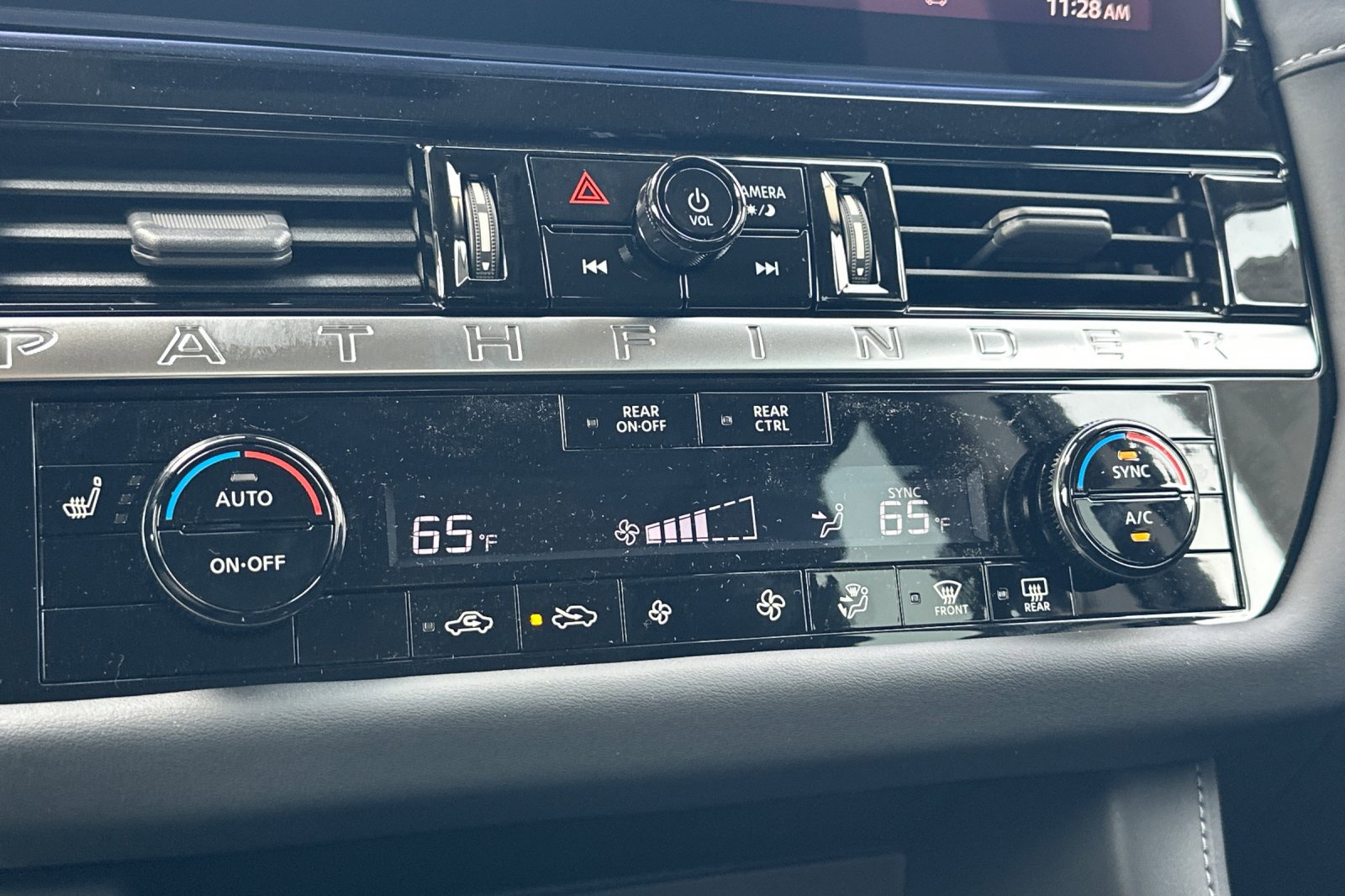 New 2026 Nissan Pathfinder SV image 21