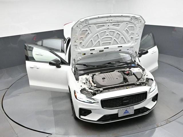 Used 2023 Volvo S60 B5 Ultimate w/ Climate Package FWD image 31
