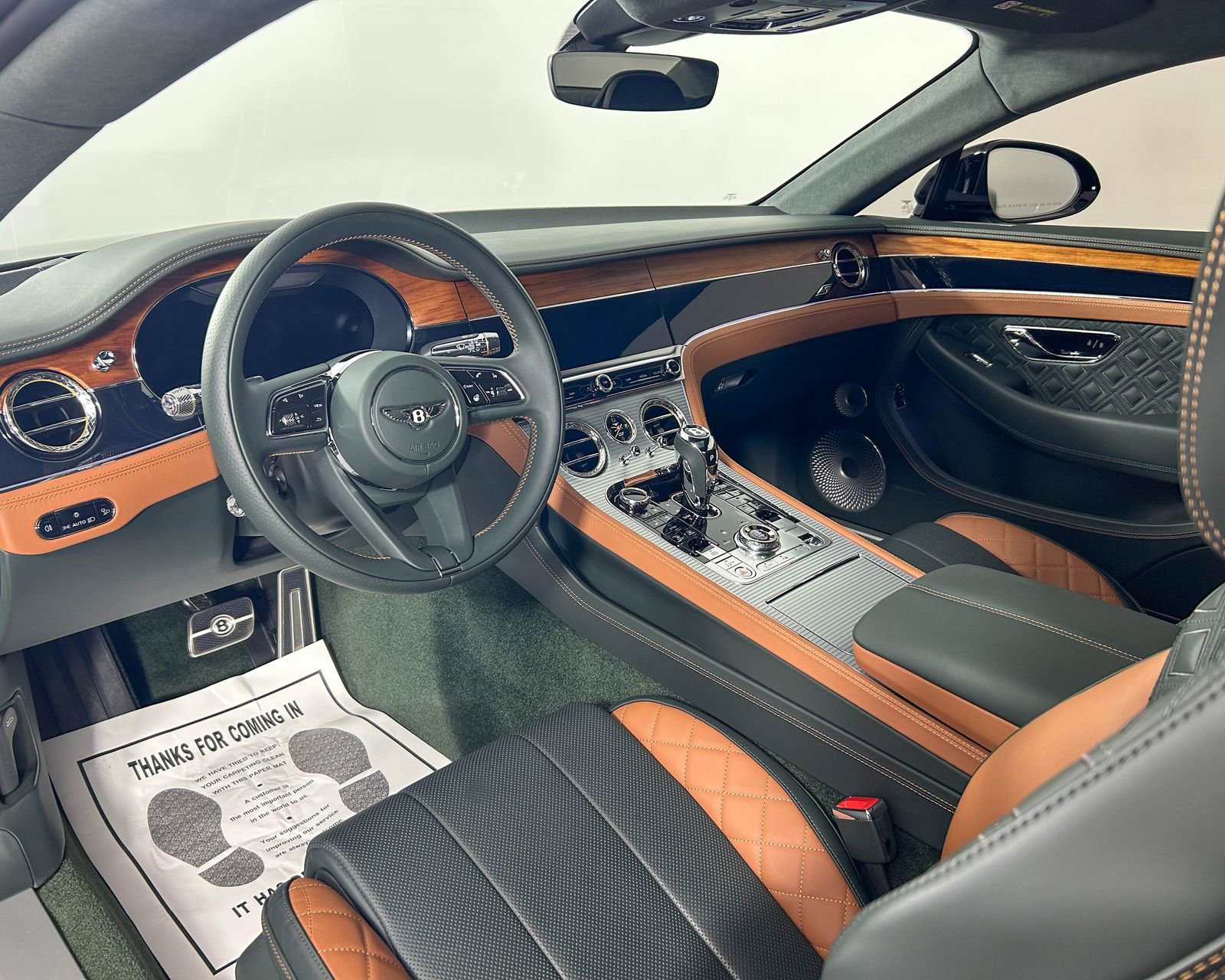 Used 2024 Bentley Continental GT V8 image 22