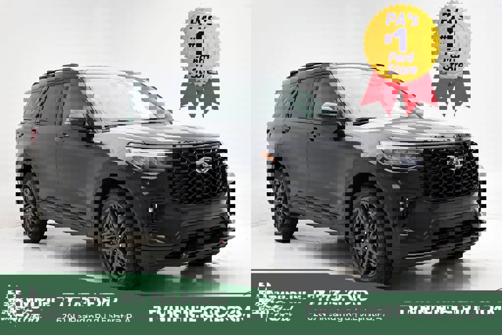 Used 2025 Ford Explorer ST-Line w/ ST-Line Street Pack image 1