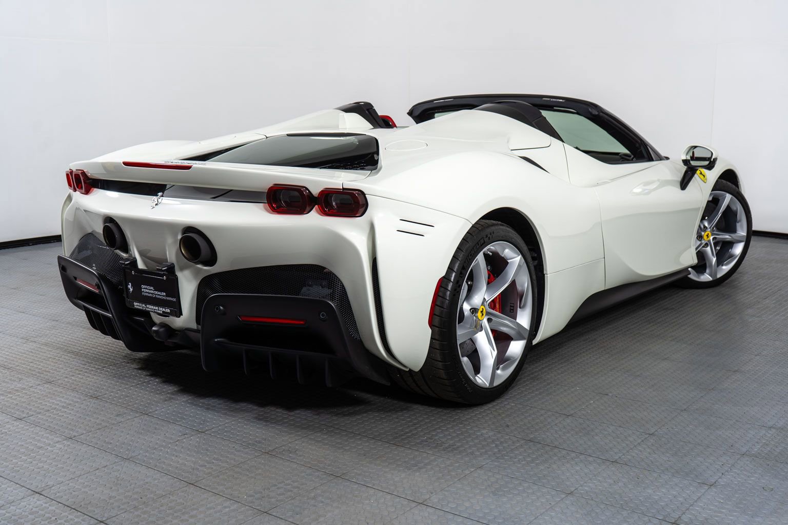 Certified 2025 Ferrari SF90 Spider image 7