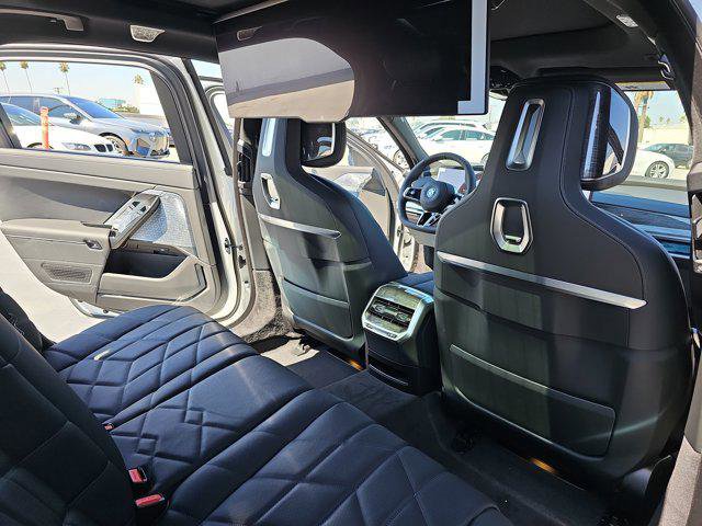 New 2026 BMW i7 eDrive50 image 11