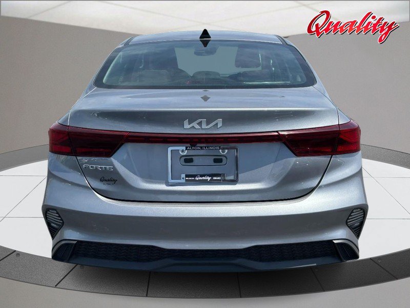 Used 2024 Kia Forte LXS FWD image 4