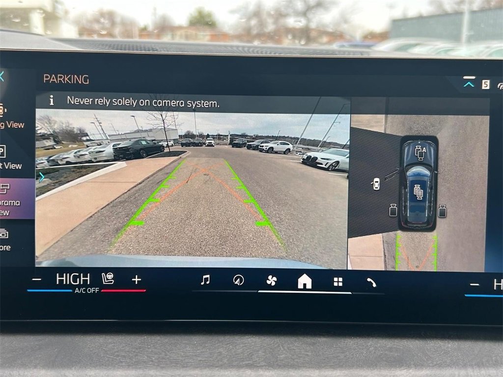 New 2025 BMW X7 xDrive40i image 13