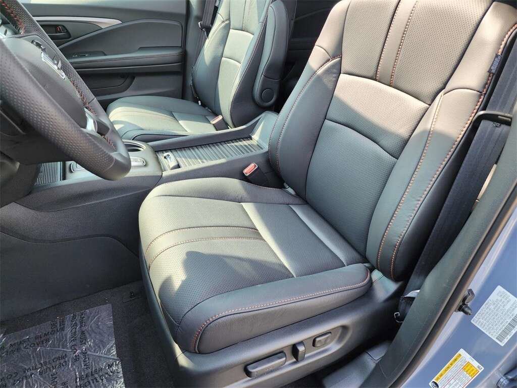 Used 2023 Honda Passport TrailSport image 22