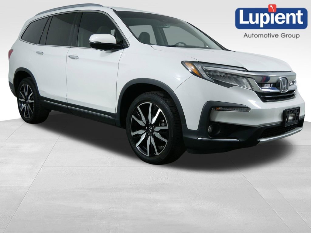 Used 2020 Honda Pilot Touring image 1