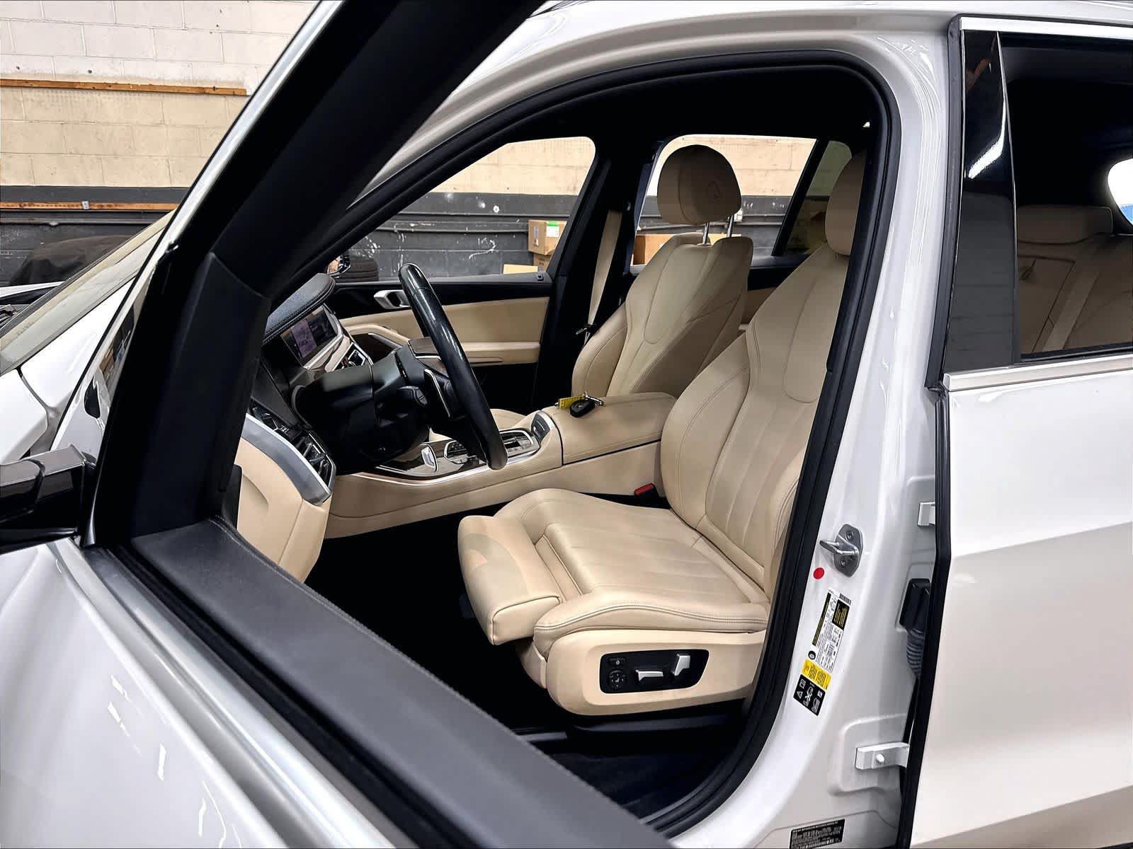 Used 2020 BMW X5 xDrive40i w/ Convenience Package AWD/4WD image 27