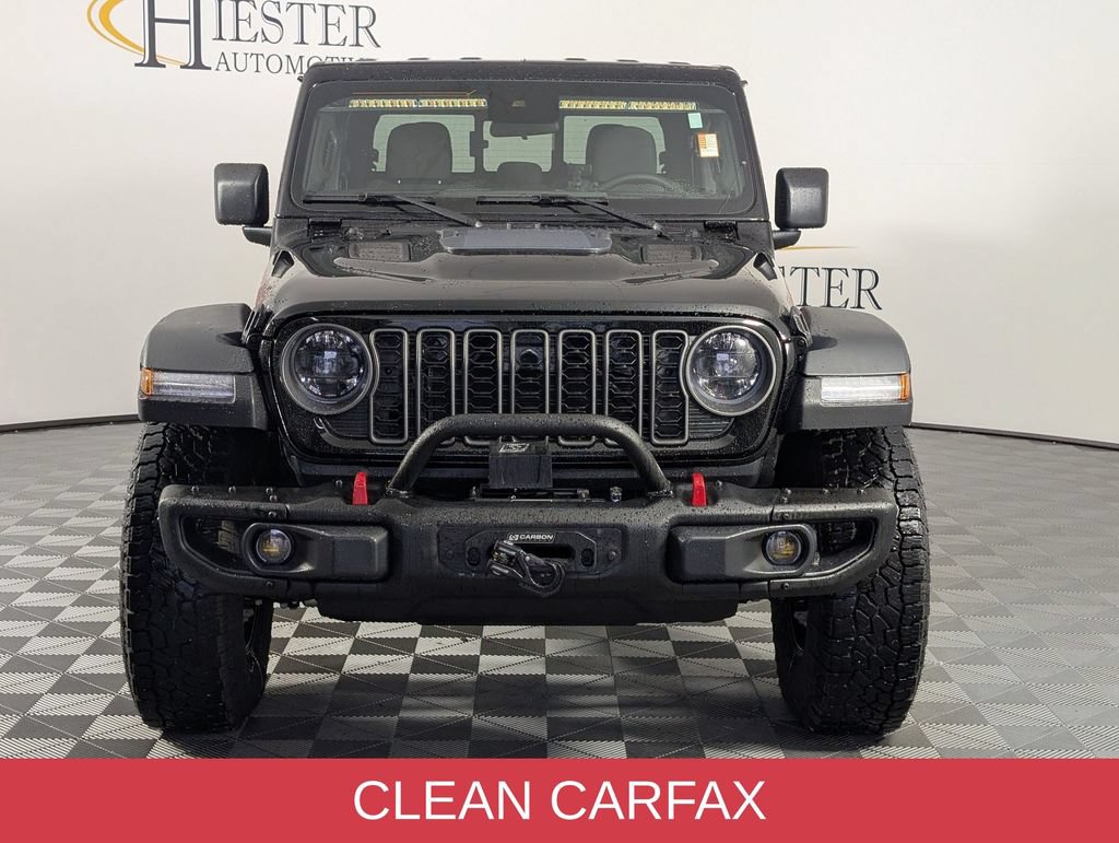Used 2025 Jeep Gladiator Rubicon w/ Steel Bumper Group AWD/4WD image 3