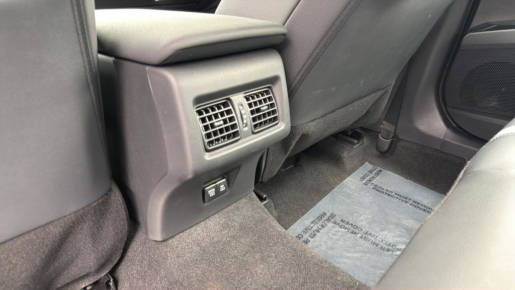 Certified 2025 Toyota Camry SE image 16