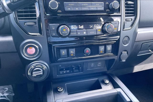 Used 2023 Nissan Titan PRO-4X w/ Pro-4x Convenience Package AWD/4WD image 16