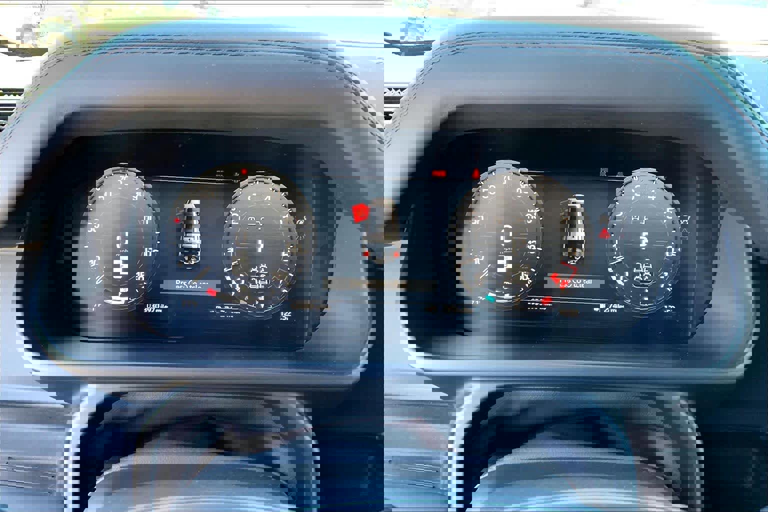 Certified 2023 Land Rover Defender 130 X AWD/4WD image 25