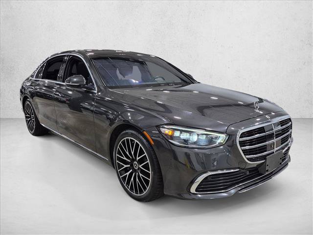 Used 2022 Mercedes-Benz S 500 4MATIC image 3