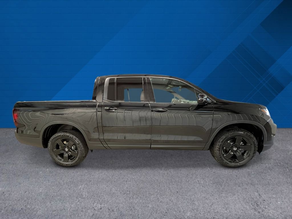 New 2026 Honda Ridgeline Black Edition image 2