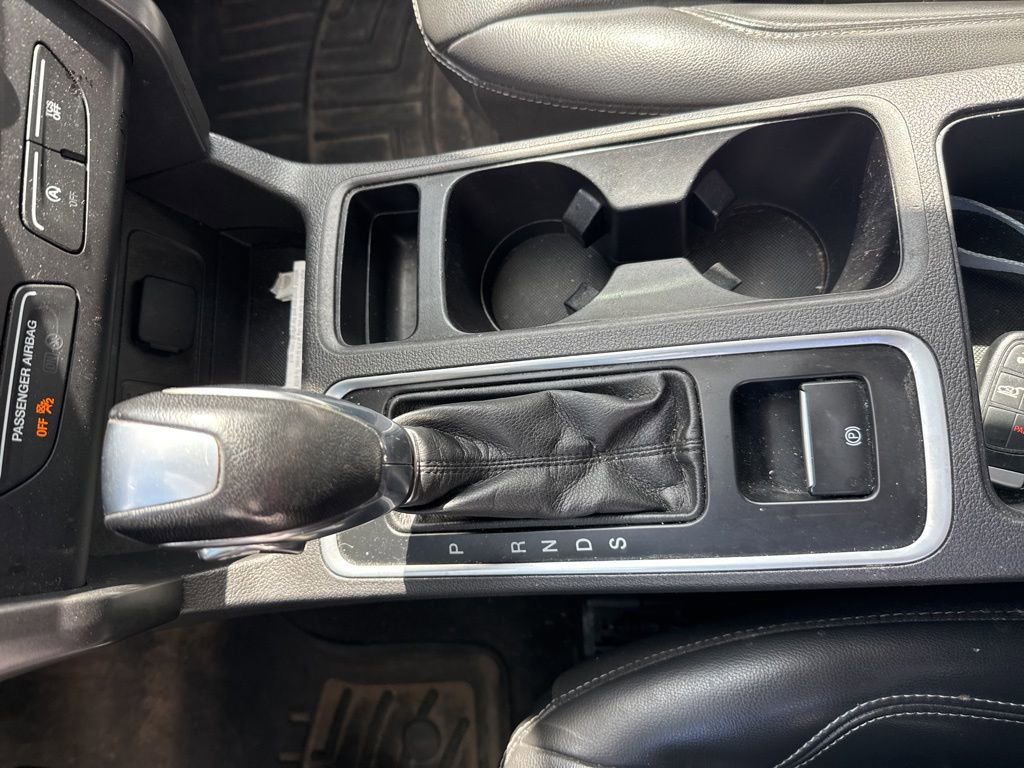 Used 2019 Ford Escape SEL image 15